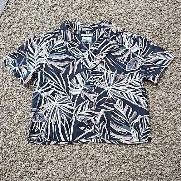 Nicole Miller Button Up Top 100% Lyocell Tropical Palm Floral Small - Picture 1 of 5